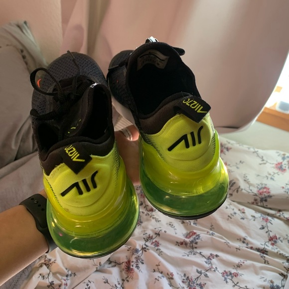 nike air - Picture 2 of 4